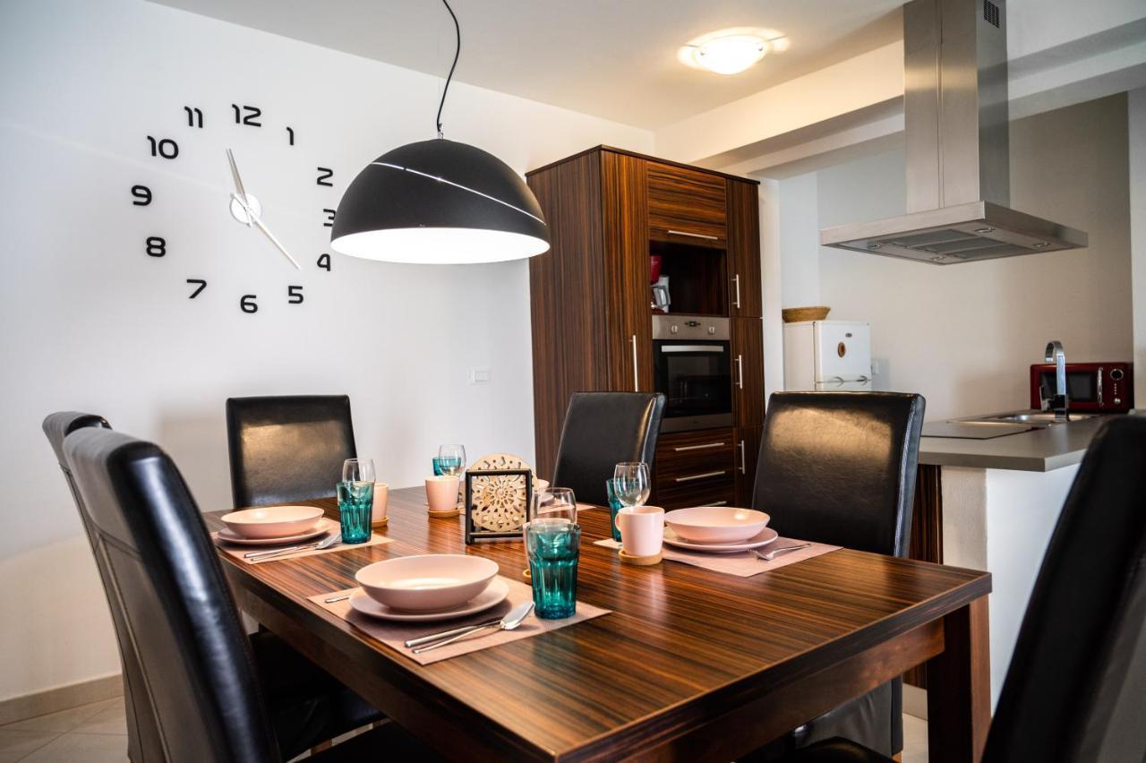 Alpa Apartment